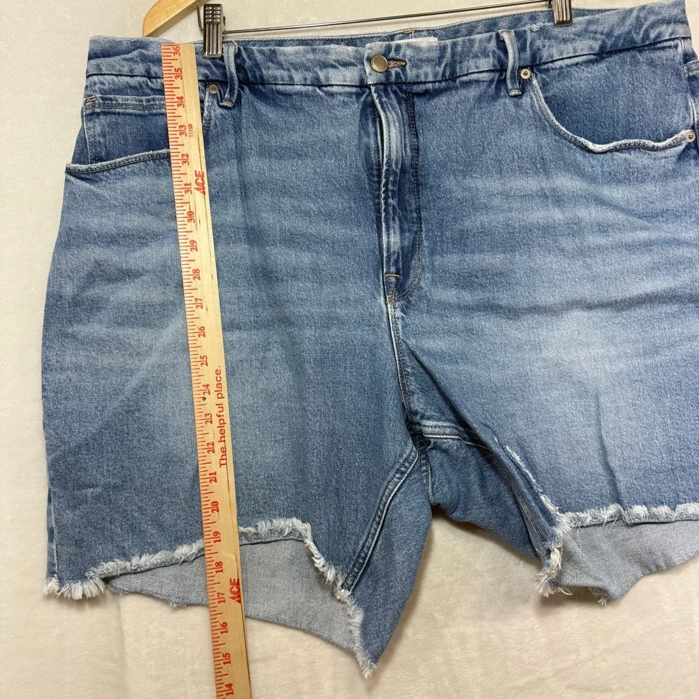 Good American 20W Plus Good Icon Denim Shorts Retro Distress Ripped Summer Beach - Picture 9 of 12
